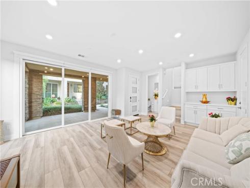 119 Glance , Irvine, CA