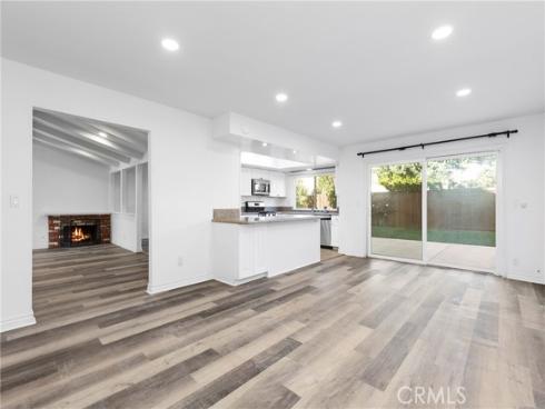 7 Chattanooga , Irvine, CA