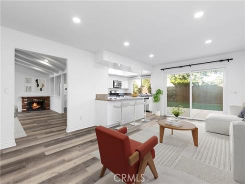 7 Chattanooga , Irvine, CA