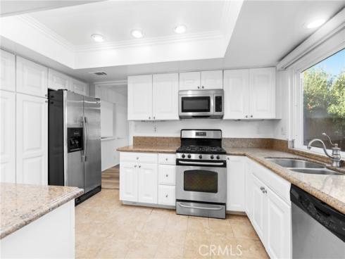 7 Chattanooga , Irvine, CA