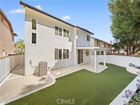 33 Winterfield Road, Irvine, CA