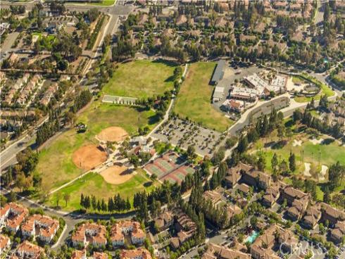 33 Winterfield Road, Irvine, CA