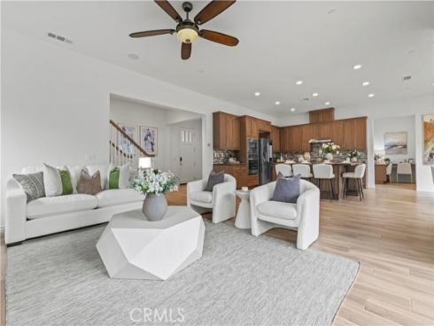 164 Newall , Irvine, CA