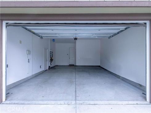 164 Newall , Irvine, CA