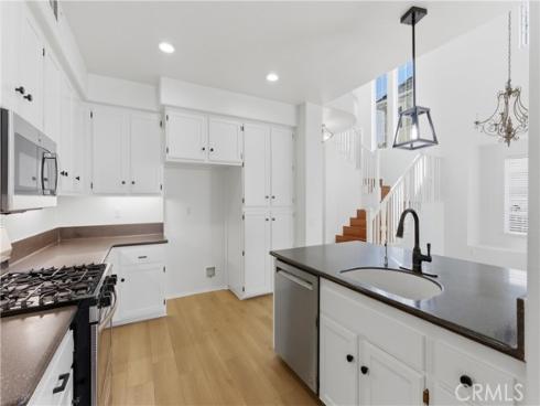 55  Essex  , Irvine, CA