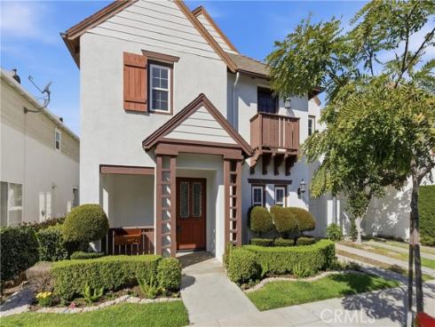 55  Essex  , Irvine, CA