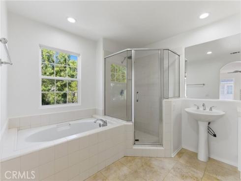 55  Essex  , Irvine, CA