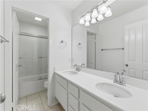 55  Essex  , Irvine, CA