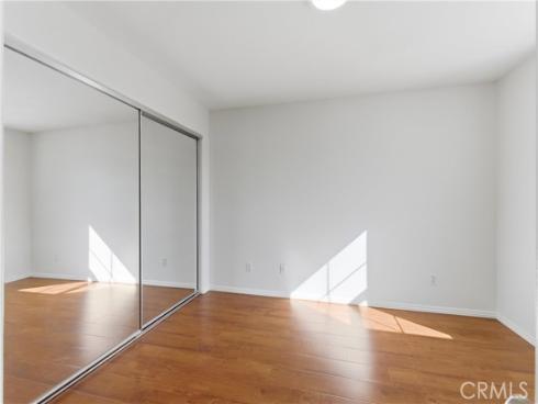 55  Essex  , Irvine, CA