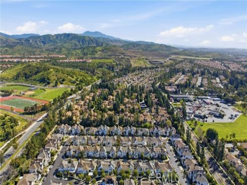 55  Essex  , Irvine, CA