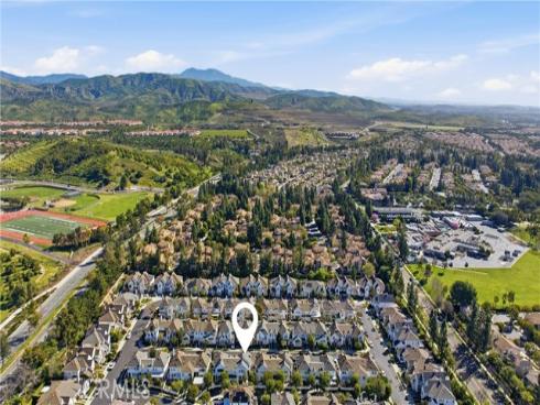 55  Essex  , Irvine, CA