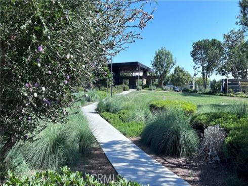 137 Smallwheel , Irvine, CA