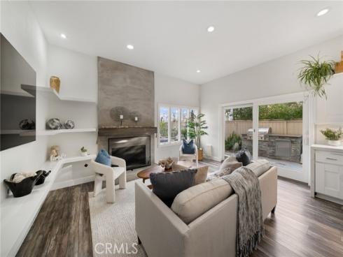 26 Windflower , Irvine, CA