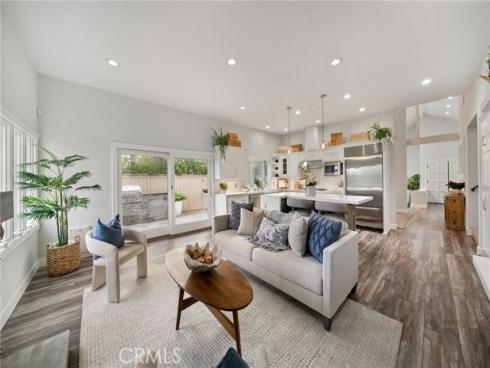 26 Windflower , Irvine, CA