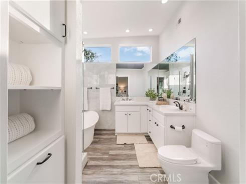 26 Windflower , Irvine, CA