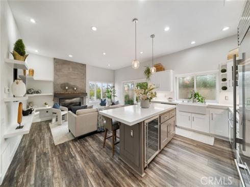 26 Windflower , Irvine, CA