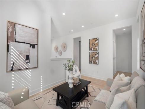 138 Jayhawk , Irvine, CA