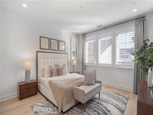 138 Jayhawk , Irvine, CA