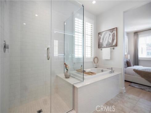 138 Jayhawk , Irvine, CA