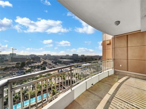 5124 Scholarship , Irvine, CA