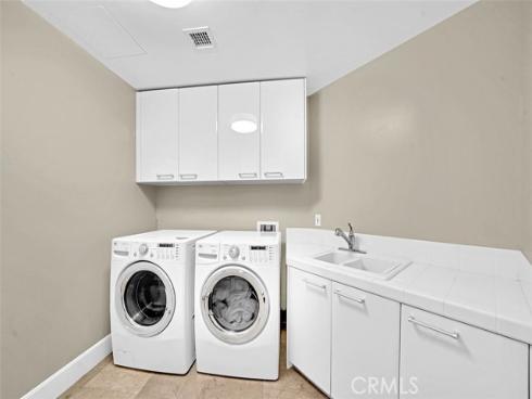 5124 Scholarship , Irvine, CA