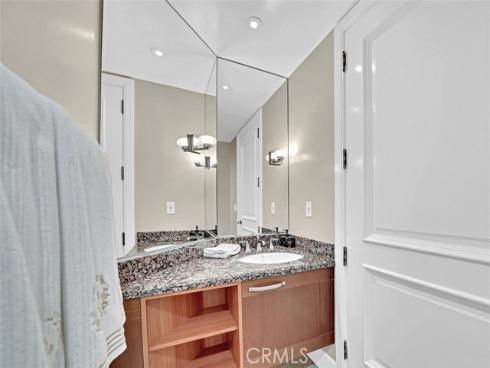 5124 Scholarship , Irvine, CA