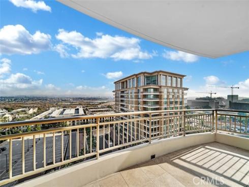 5124 Scholarship , Irvine, CA