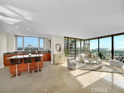 5124 Scholarship , Irvine, CA