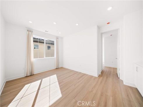 297 Shoveler , Irvine, CA