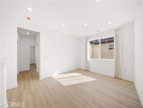 297 Shoveler , Irvine, CA