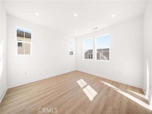 297 Shoveler , Irvine, CA