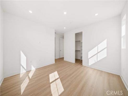 297 Shoveler , Irvine, CA