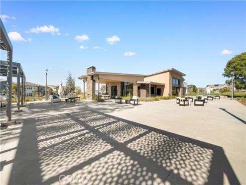 297 Shoveler , Irvine, CA