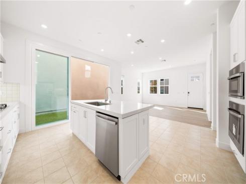 297 Shoveler , Irvine, CA