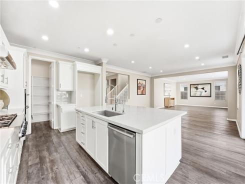 217 Compass , Irvine, CA