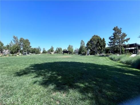 217 Compass , Irvine, CA