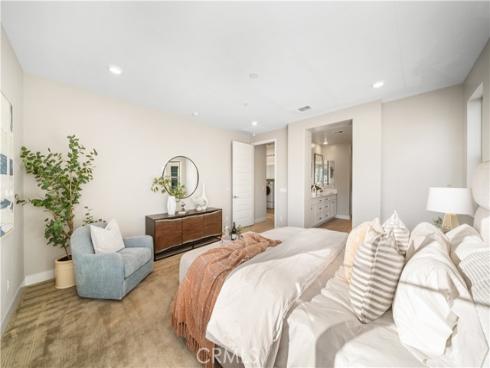 151 Scale , Irvine, CA