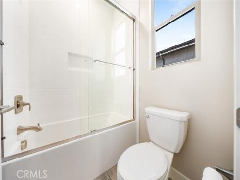 151 Scale , Irvine, CA