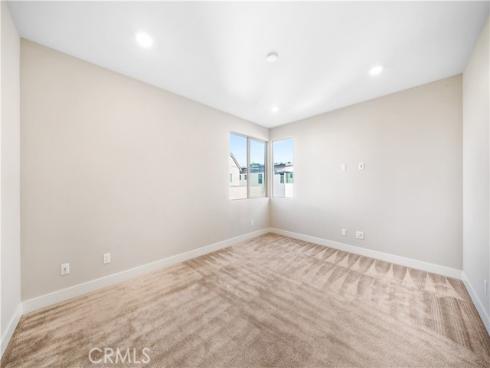 151 Scale , Irvine, CA