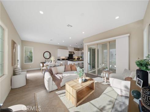 157 Scale , Irvine, CA