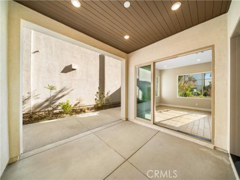 157 Scale , Irvine, CA