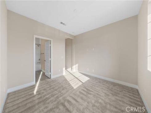 157 Scale , Irvine, CA