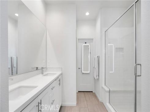 125 Allusion , Irvine, CA