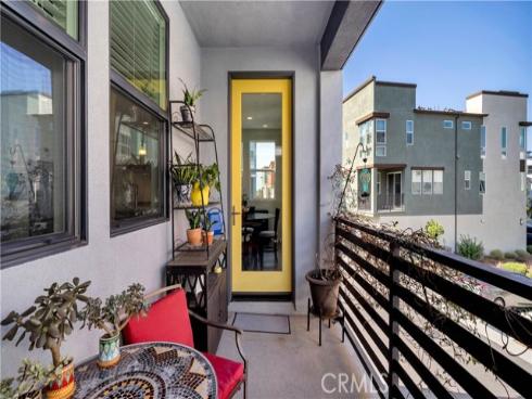 125 Allusion , Irvine, CA