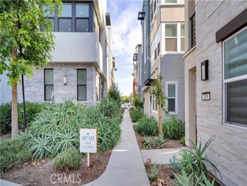 125 Allusion , Irvine, CA