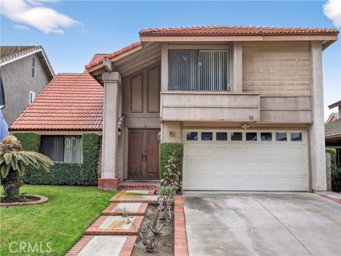 46 Christamon W , Irvine, CA
