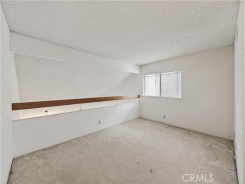 46 Christamon W , Irvine, CA