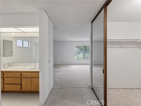 46 Christamon W , Irvine, CA