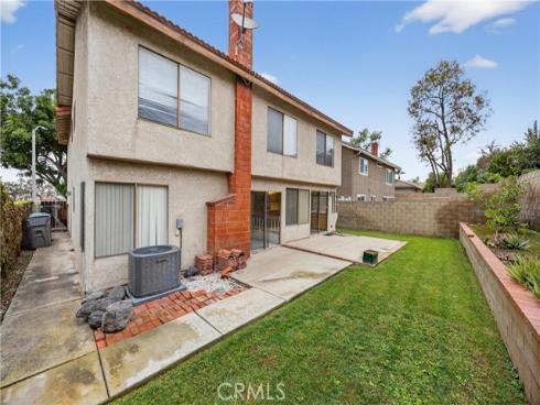 46 Christamon W , Irvine, CA