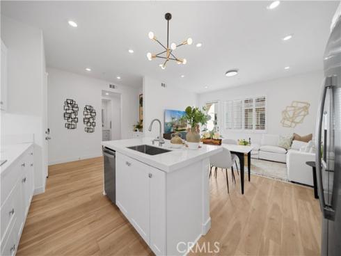 163 Baluster , Irvine, CA